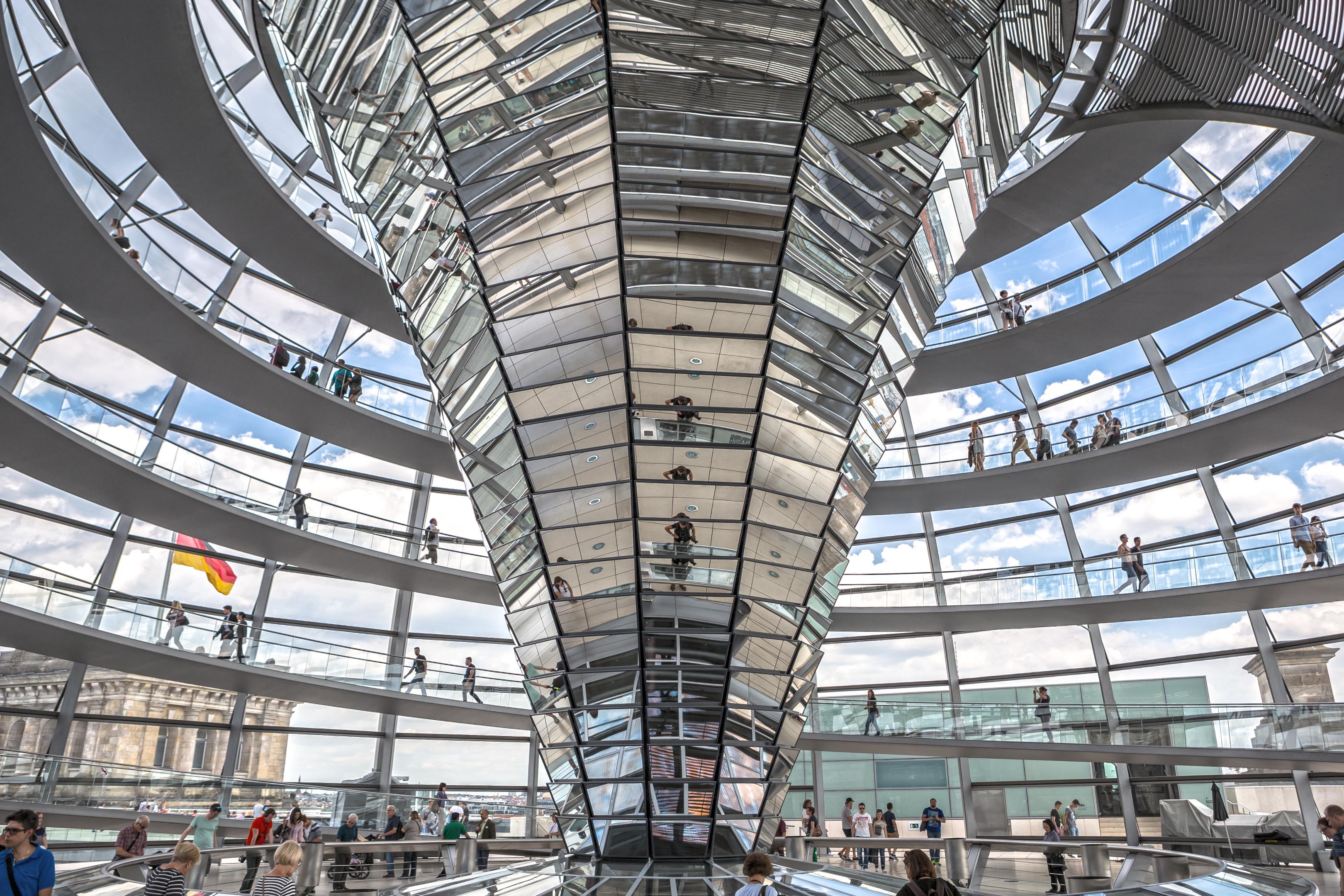 Die Kuppel des Reichstagsgebäudes
