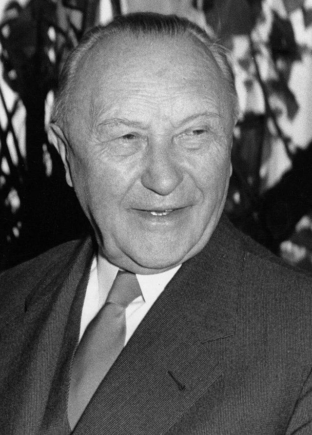 Konrad_Adenauer_-_7