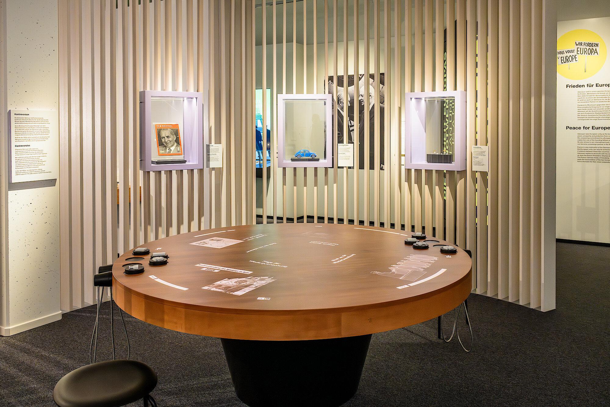 Adenauer Forum_Medientisch_1